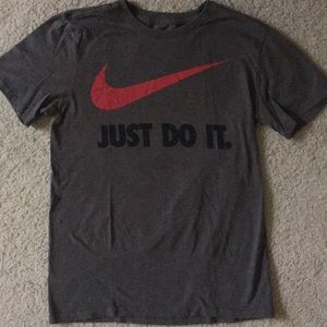 Nike Graphic Tee